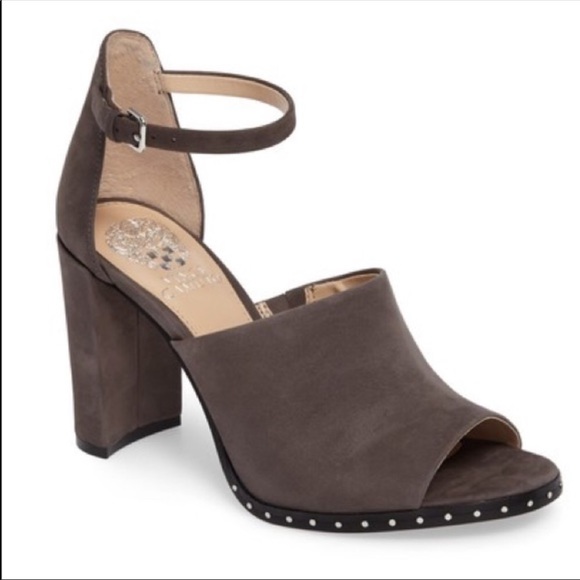 NWOB Vince Camuto “Jilley” Suede Peeptoe Sandal - Picture 2 of 8